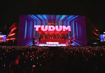 Netflix streamt zijn Tudum-fan-evenement voor het ...