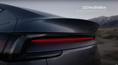 Tesla heeft een bijgewerkte Model Y Juniper uitgebracht met een bereik van 527 km, een stiller interieur en superzuinige banden (video)