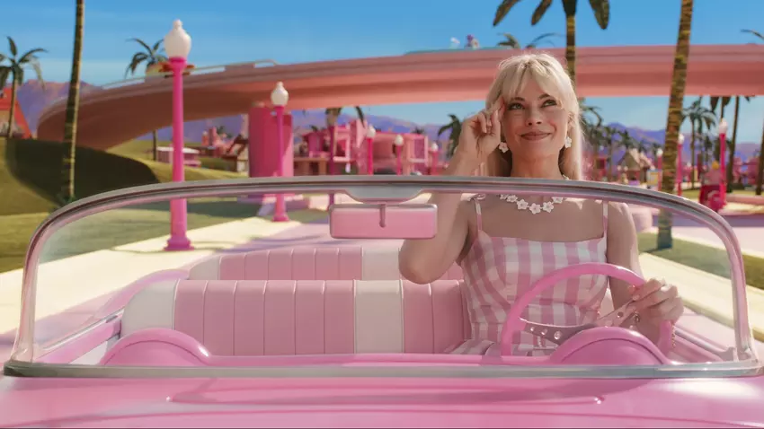 Twee auto's uit Barbie-film toegevoegd aan Forza Horizon 5