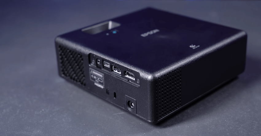 Epson EpiqVision Mini EF11 beste projector voor thuisbioscoop onder 1000 euro