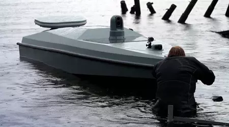 De Oekraïense defensiemacht heeft op video laten zien hoe MAGURA maritieme aanvalsdrones jagen op Russische schepen in de Zwarte Zee.
