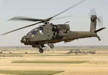 Koninklijke Marokkaanse Luchtmacht ontvangt eerste AH-64E ...