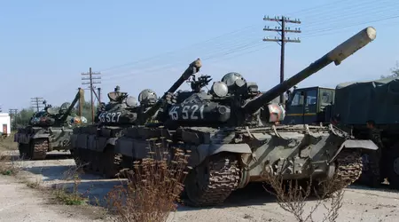 Roemenië heeft slechts 377 T-55 en TR-85 tanks en hoopt dat de NAVO zal helpen in de oorlog met Rusland.