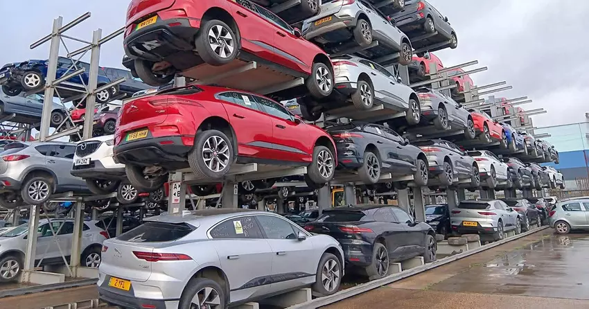 Tientallen teruggeroepen Jaguar I-Paces naar schroothoop gestuurd om hun laatste dagen te slijten