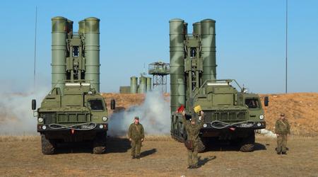 Oekraïense verdedigingstroepen hebben een Russische strategische luchtverdedigingsfaciliteit op de Krim geraakt