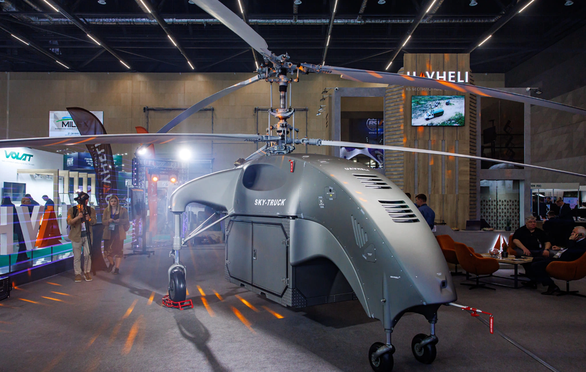 SKY-TRUCK vracht drone ontwikkeld en gepresenteerd in Belarus 