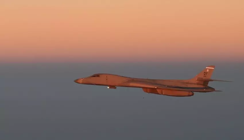 De VS hebben B-1B Lancer strategische bommenwerpers naar het Midden-Oosten gestuurd, samen met de Ohio-klasse nucleaire onderzeeër.