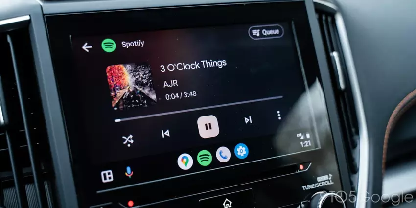 Android Auto krijgt een bijgewerkte muziekspeler met een nieuw ontwerp
