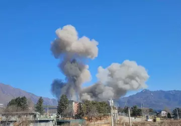 Zuid-Koreaanse KF-16 straaljager laat per ongeluk ...