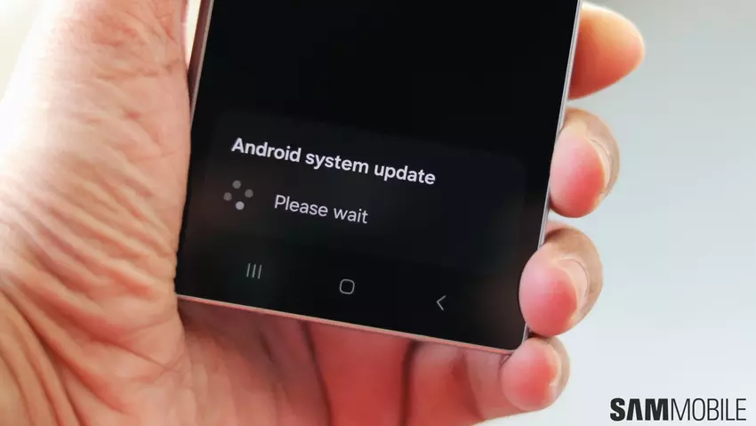 Galaxy S25 krijgt waarschijnlijk ondersteuning voor updates zonder opnieuw op te hoeven starten