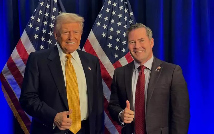 Trump's nationale veiligheidsadviseur gebruikte persoonlijke Gmail ...