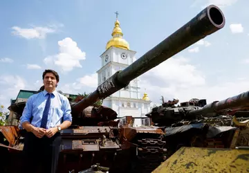 Canada geeft nieuw militair hulppakket van ...