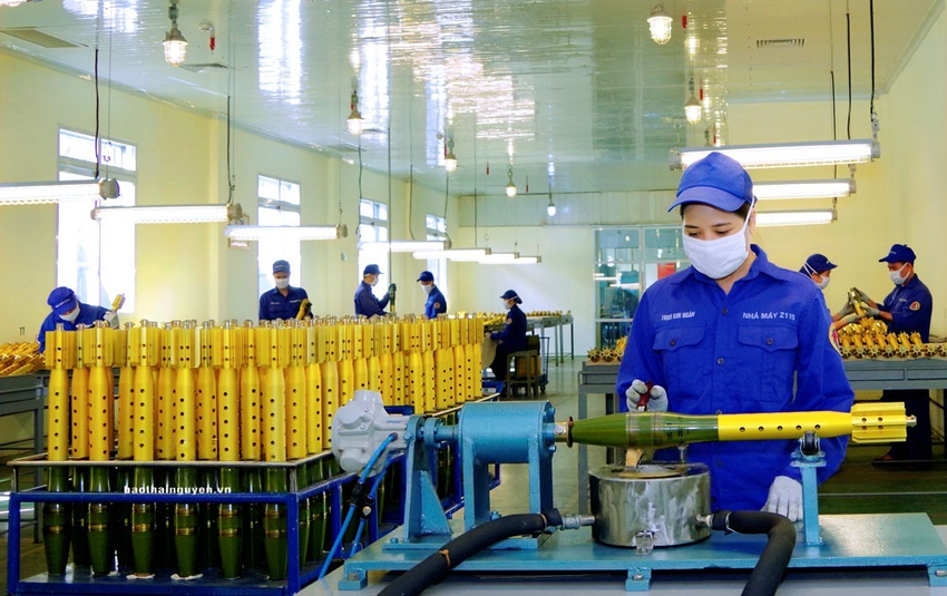 Vietnamese replica's van een granaatwerper