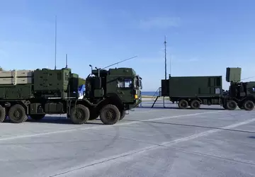 Duitsland draagt extra IRIS T-SLM luchtverdedigingssystemen ...