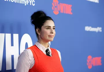 Actrice klaagt OpenAI en Meta aan ...