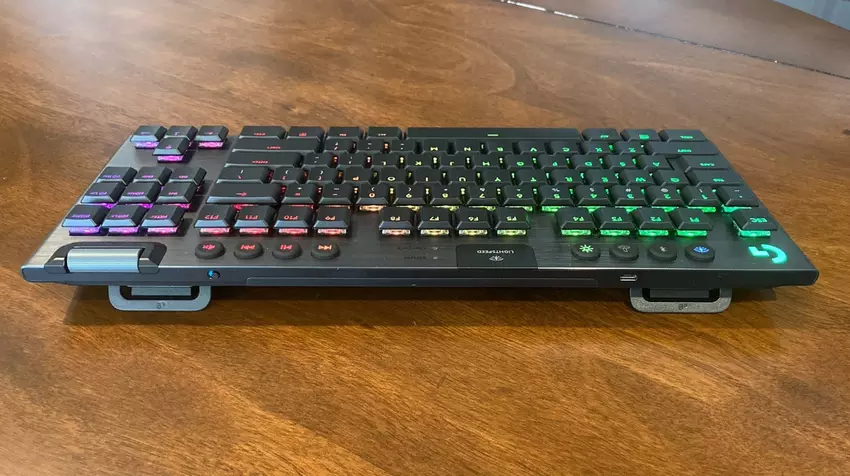 Logitech G915 TKL gedempt mechanisch toetsenbord