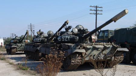 Roemenië heeft slechts 377 T-55 en TR-85 tanks en hoopt dat de NAVO zal helpen in de oorlog met Rusland.