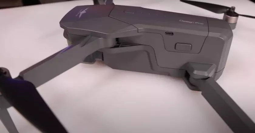 Teeggi KF101 MAX drone voor beginners tot 500€