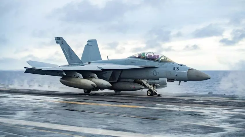 Boeing ontvangt $200 miljoen voor de aankoop van materialen voor de productie van de nieuwste F/A-18E/F Super Hornet gevechtsvliegtuigen