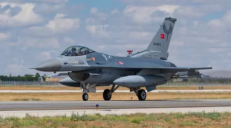 Turkije gaat F-16 Fighting Falcon gevechtsvliegtuigen bewapenen met ATMACA anti-scheepsraketten