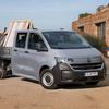 Volkswagen Transporter DoKa in beweging