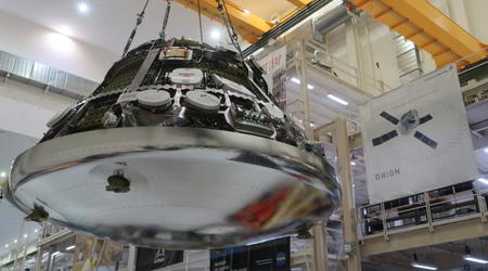NASA voltooit assemblage van Orion-ruimtevaartuig voor missie naar de maan en gaat verder met testen