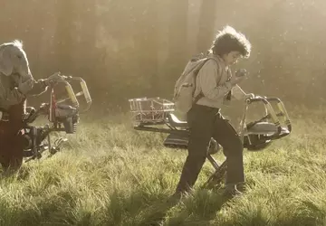 Children Lost in Space: première van ...