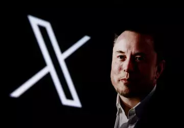 Musk verrast opnieuw: data verdwijnen op ...