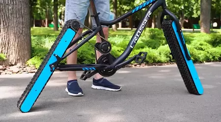 Een blogger heeft een fiets zonder wielen gemaakt, en hij rijdt! (video)