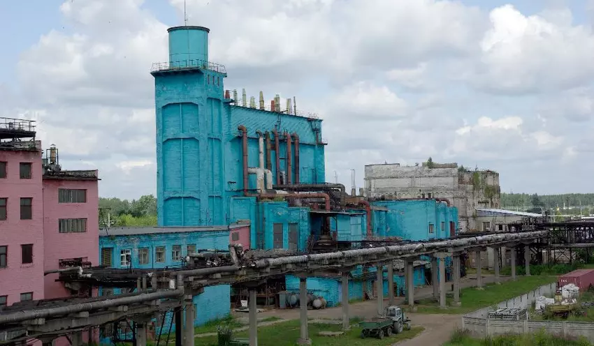 Een onbekende kamikaze drone probeerde een Russische chemische fabriek aan te vallen die unieke producten maakt voor de lucht- en ruimtevaartindustrie.