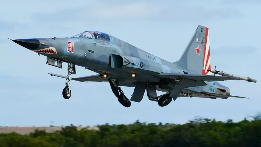 US Navy Northrop F-5N Tiger II jachtvliegtuig stort neer in Florida