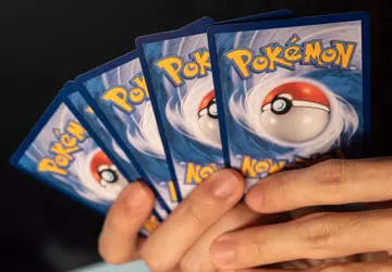 Yakuza-leider gearresteerd voor stelen Pokémon-kaarten ter ...
