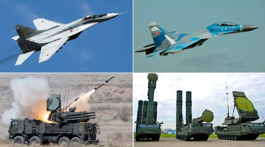 16 Oekraïense drones hebben een grootscheepse aanval uitgevoerd op een vliegveld in Rusland, waarbij vier Su-30 gevechtsvliegtuigen, een MiG-29, twee Pantsir-S1 luchtverdedigingssystemen en S-300 radars werden geraakt.