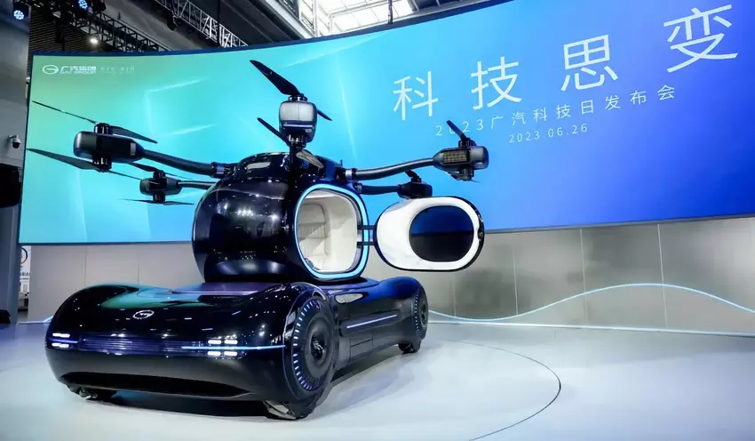 GAC onthult GOVE: een vliegende capsule met verticale start die kan transformeren in een elektrisch voertuig