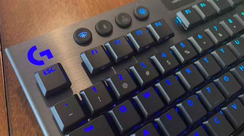 Logitech G915 TKL stil gaming toetsenbord