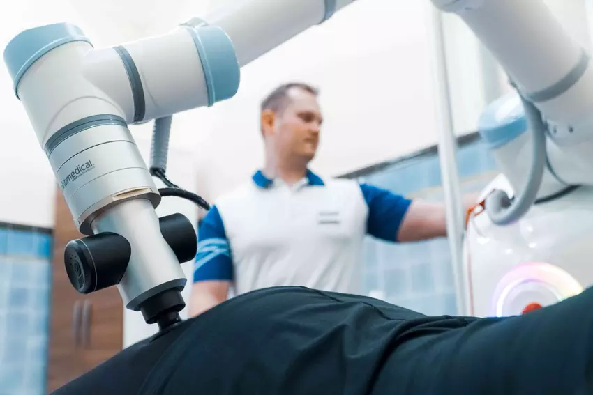 Anna, de robotmasseuse: 's werelds eerste AI-massagerobot Rocozyer is gelanceerd in Tsjechië, en hij knoeit niet met cellulitis