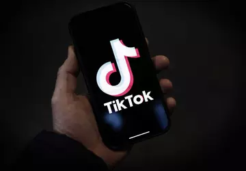 TikTok helpt nu bij het vinden ...