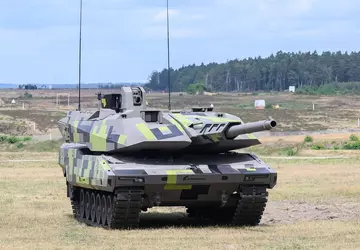 Rheinmetall wil munitie, Panther KF51 tanks ...