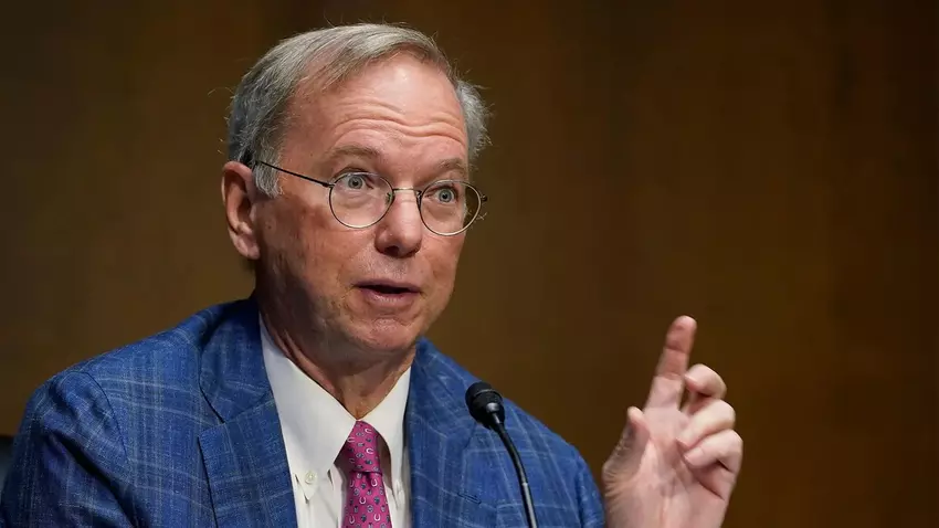 Ex-Google chef besluit goedkope kamikaze drones met AI te produceren voor Oekraïne