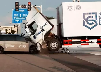 Chinese fabrikant botst in een botsproef ...