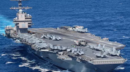 De VS hebben 's werelds grootste vliegdekschip USS Gerald R. Ford met vijf destroyers van de Arleigh Burke-klasse en de raketkruiser USS Normandy naar Israël gestuurd.