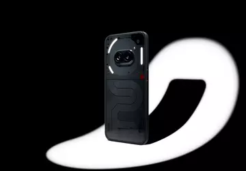 Niets verkocht 100.000 stuks van Phone ...