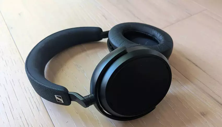 Sennheiser MOMENTUM 4 over-ear hoofdtelefoon voor vliegen