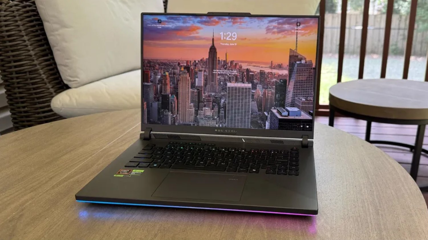 Asus ROG Strix G16 vs Asus ROG Zephyrus G16