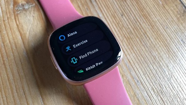 Versa 4 versus Active 2