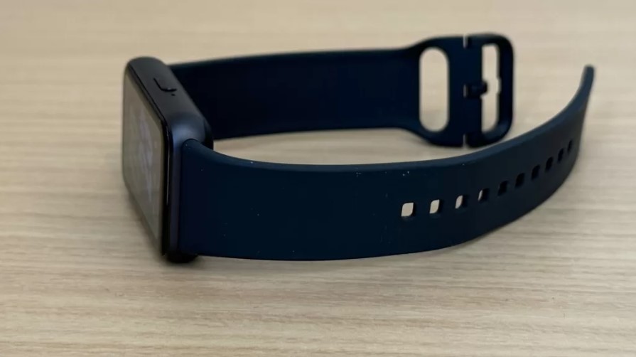 Galaxy Fit 3 vs Band 9