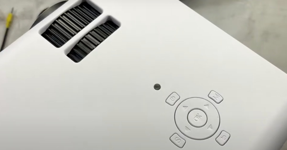 Yaber V5 beste draagbare projector voor iPhone