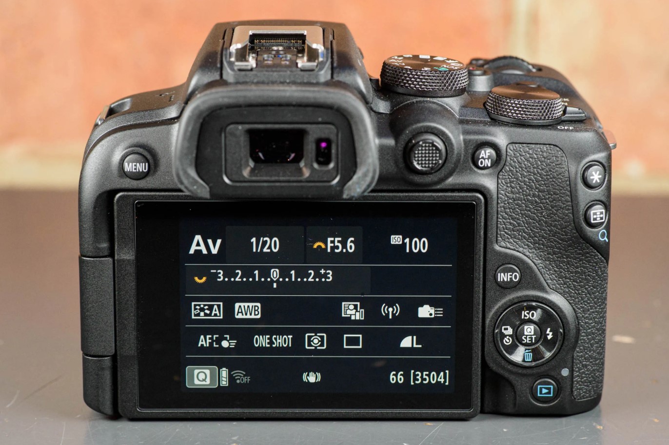 Canon EOS R10 goedkope professionele camera