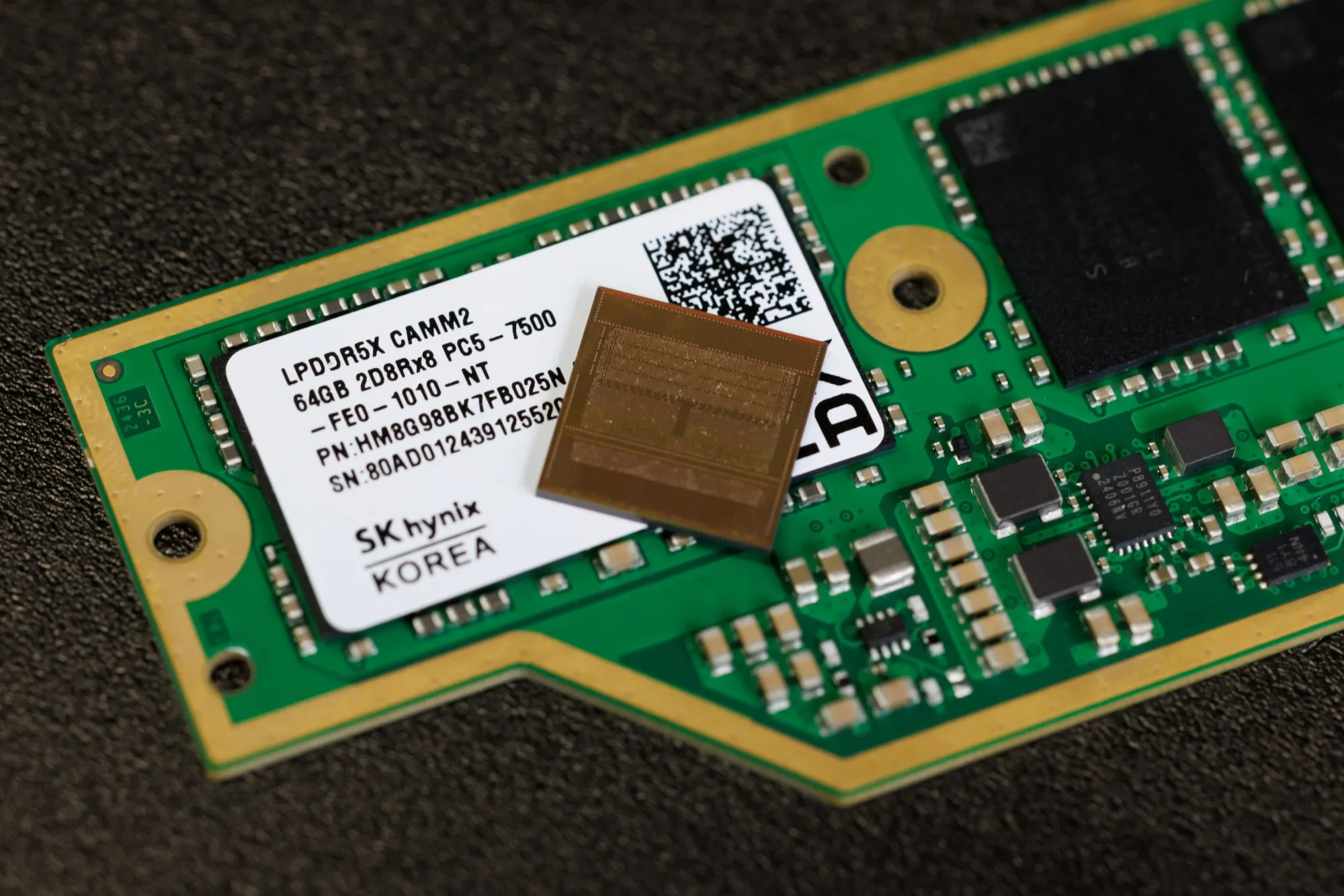 Vooruit naar de toekomst: innovatieve functies van het nieuwe geheugen van SK Hynix SK Hynix introduceert 12-laagse HBM3E: een nieuw tijdperk van high-speed geheugen