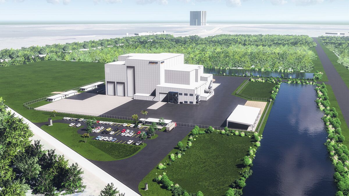 Amazon investeert 120 miljoen dollar in de bouw van een centrum om Project Kuiper-satellieten klaar te maken voor lancering in de ruimte. Amazon investeert 120 miljoen dollar in de bouw van een centrum om Project Kuiper-satellieten klaar te maken voor lancering in de ruimte.